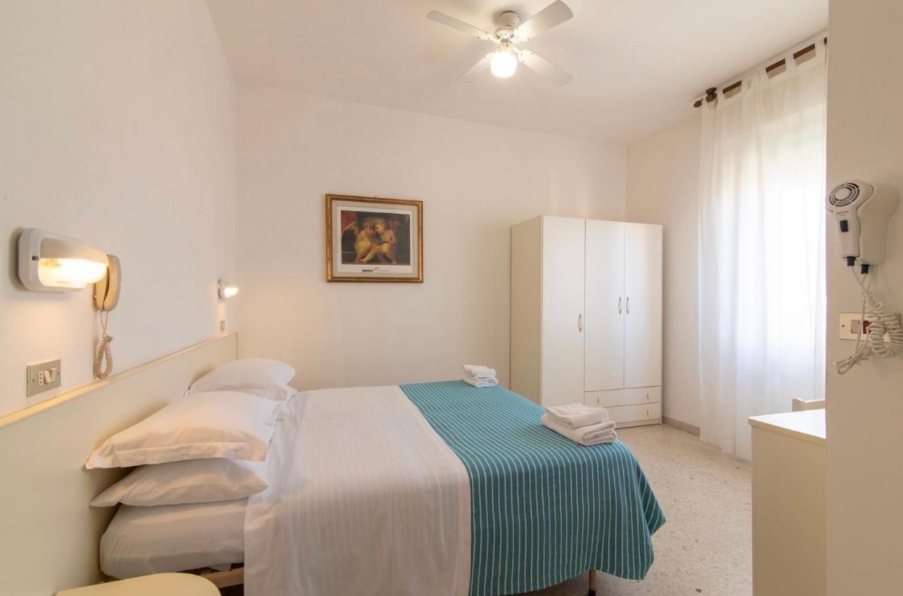 קאטוליקה Hotel Miro מראה חיצוני תמונה
