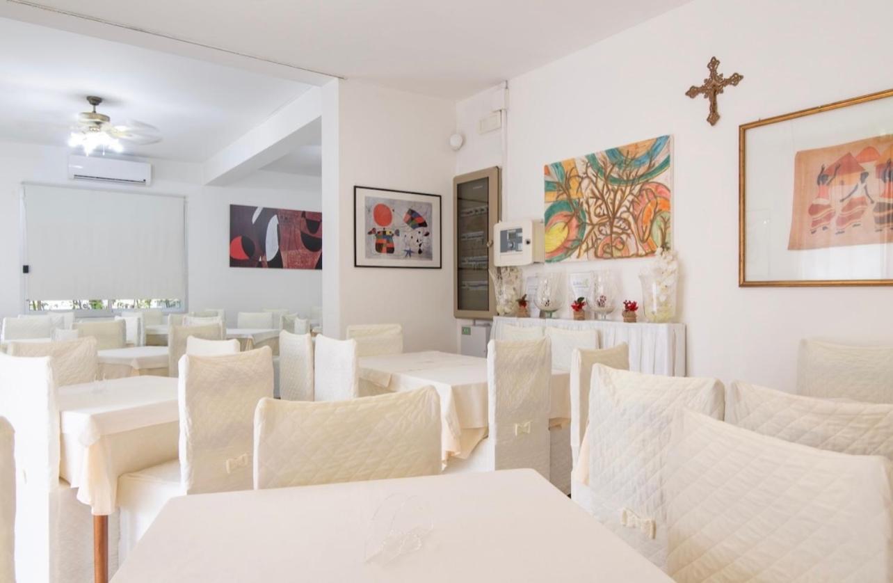 קאטוליקה Hotel Miro מראה חיצוני תמונה