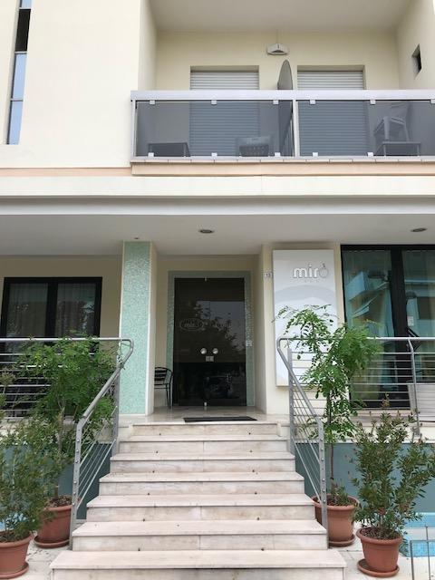 קאטוליקה Hotel Miro מראה חיצוני תמונה
